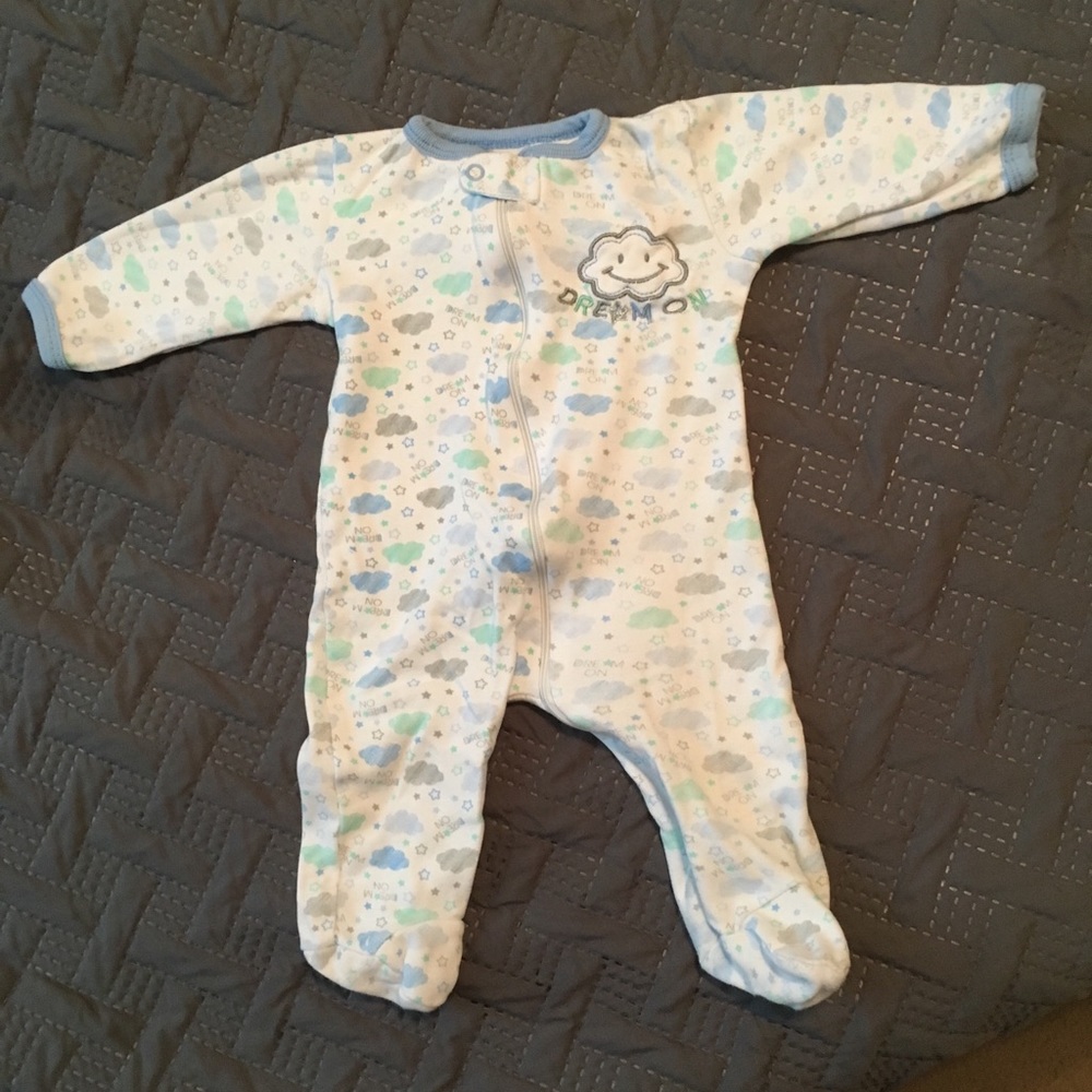3-6 month unisex sleeper